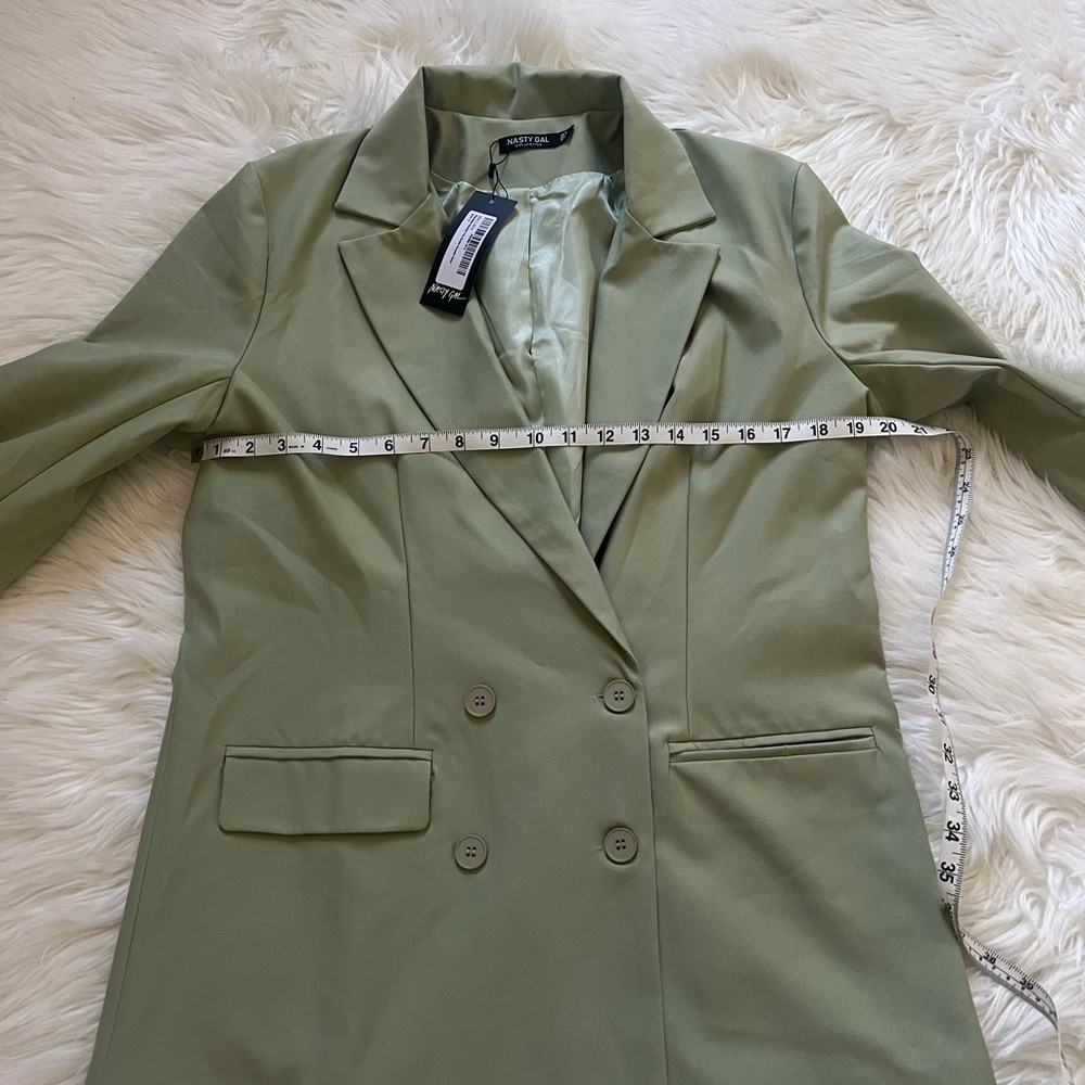 Nasty Gal‎ Sage Green Double-Breasted Blazer - Picture 8 of 15